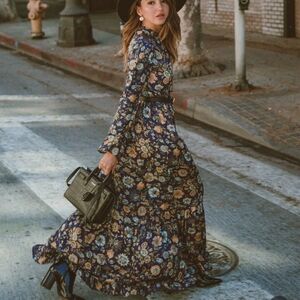 Spirit Of Grace Floral Long Sleeve Dress Size SMALL Oversized Fit,  Fits Medium